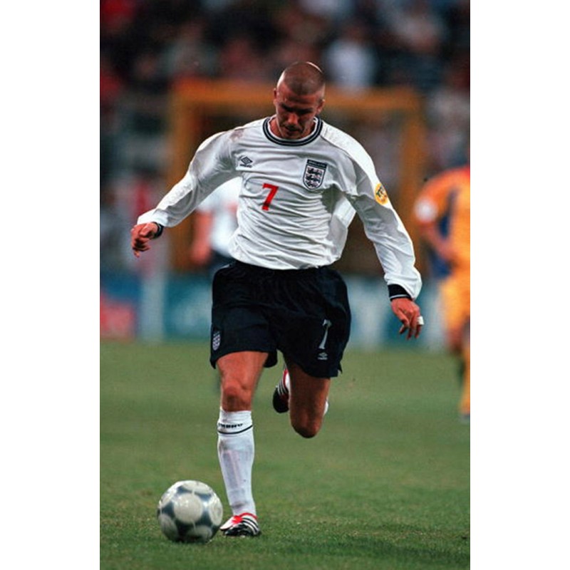 Gerrard #16 England Euro 2000 Home Football Nameset shirt 
