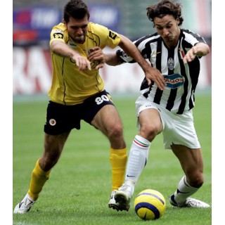 Juventus 2004-2007 TAMOIL Soccer Sponsor